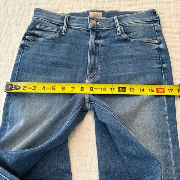 Mother Denim The Mid Rise Dazzler Ankle Fray Riding the Cliffside Size 28 - Picture 12 of 14